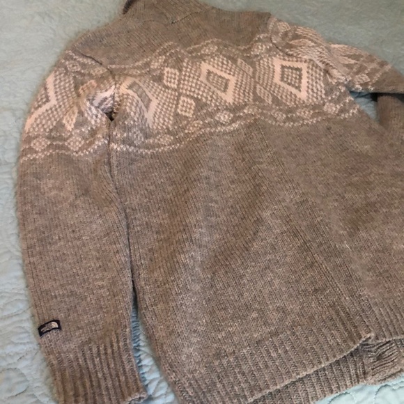 Sweater - Picture 4 of 5